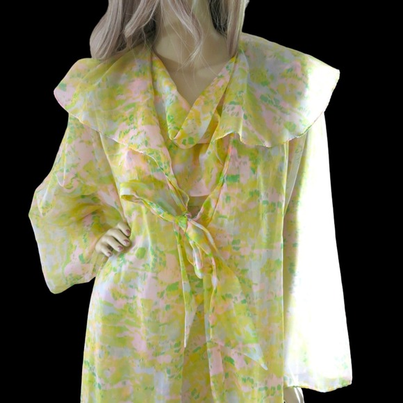 70s Designer Yellow Floral Chiffon Gown & Peignoir Set by Matej for Odette Barsa - Picture 7 of 16